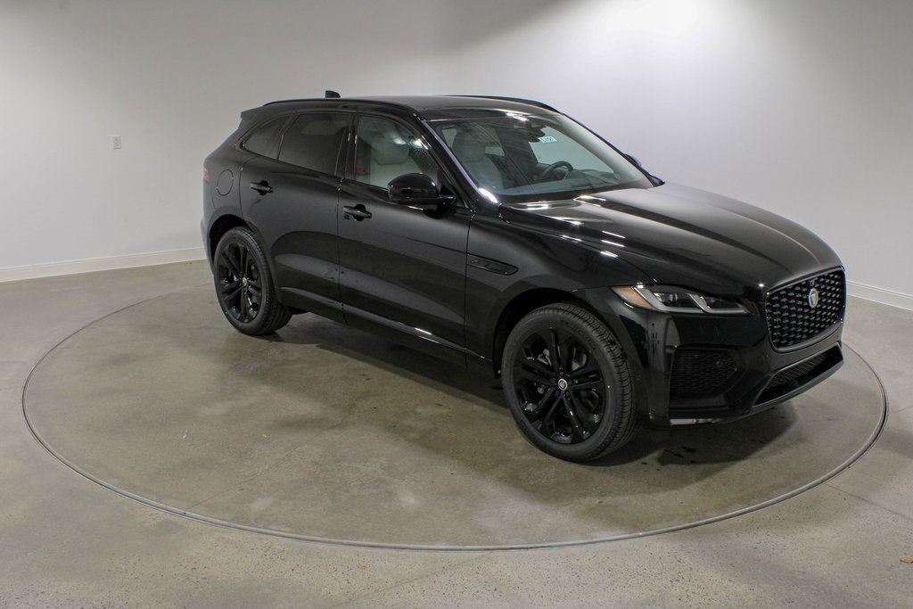 New 2026 Jaguar F-PACE R-Dynamic S image 7