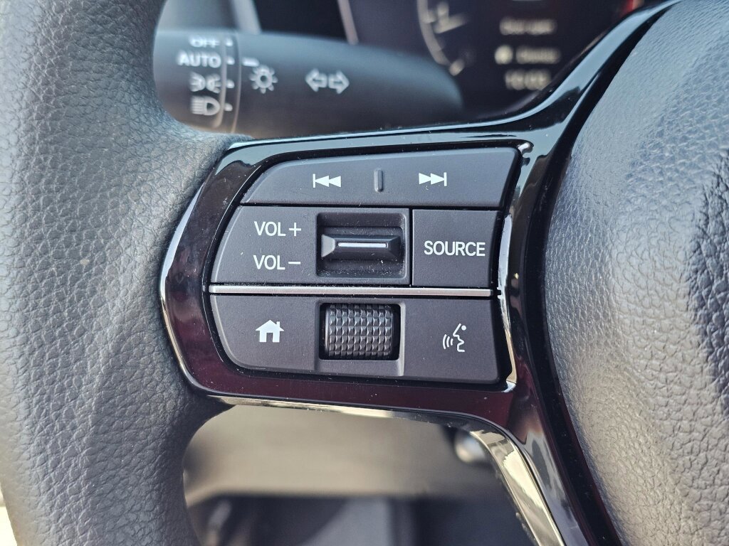 Used 2023 Honda Civic LX image 19