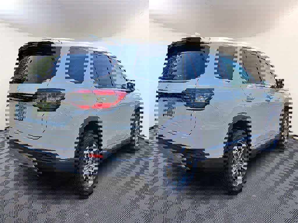 New 2025 Honda Pilot EX-L image 3