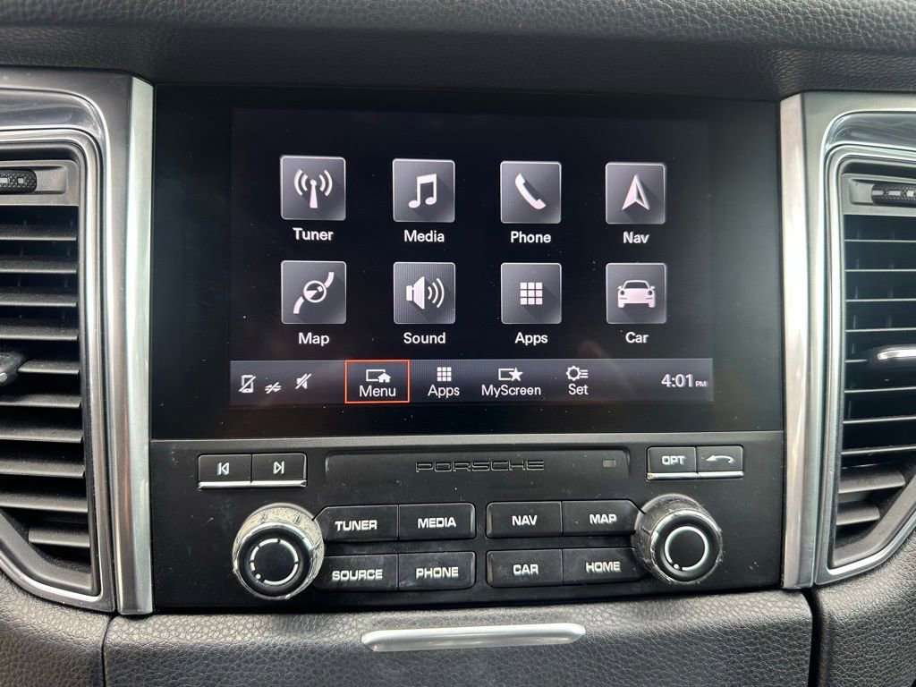 Certified 2017 Porsche Macan AWD/4WD image 28