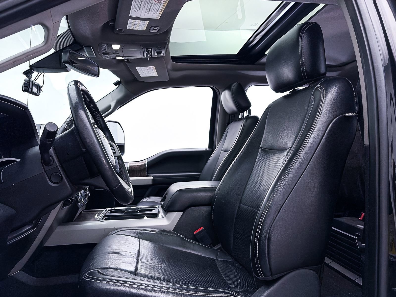 Used 2019 Ford F350 Lariat AWD/4WD image 21