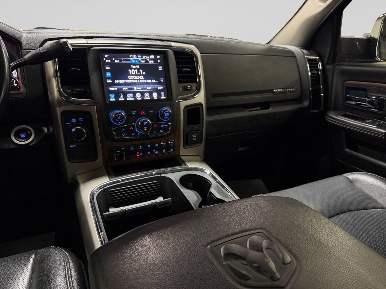 Used 2017 RAM 2500 Laramie AWD/4WD image 21