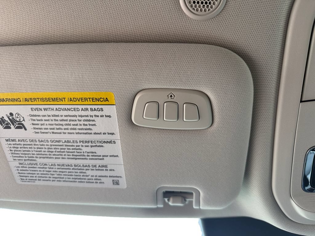 Used 2025 Lincoln Aviator AWD image 22