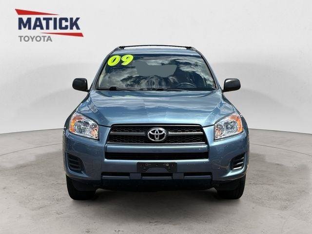 Used 2009 Toyota RAV4 4WD image 2