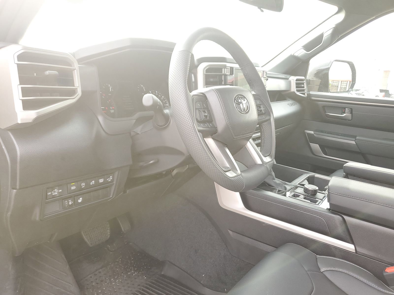 New 2026 Toyota Tundra SR5 AWD/4WD image 18
