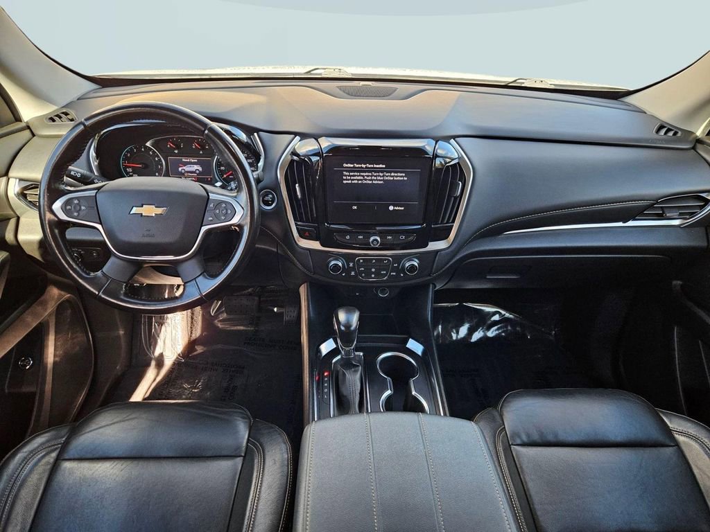 Used 2021 Chevrolet Traverse LT image 23