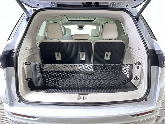 New 2026 Buick Enclave Avenir w/ Super Cruise Package FWD image 28