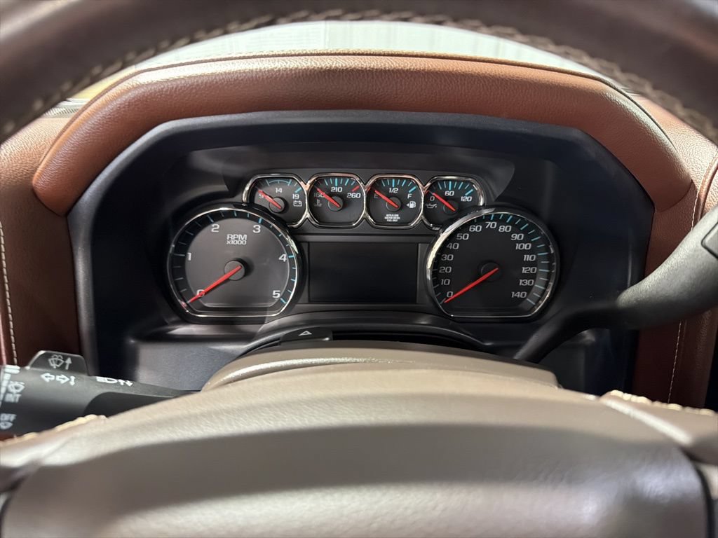 Used 2015 Chevrolet Silverado 2500 High Country w/ Duramax Plus Package AWD/4WD image 26