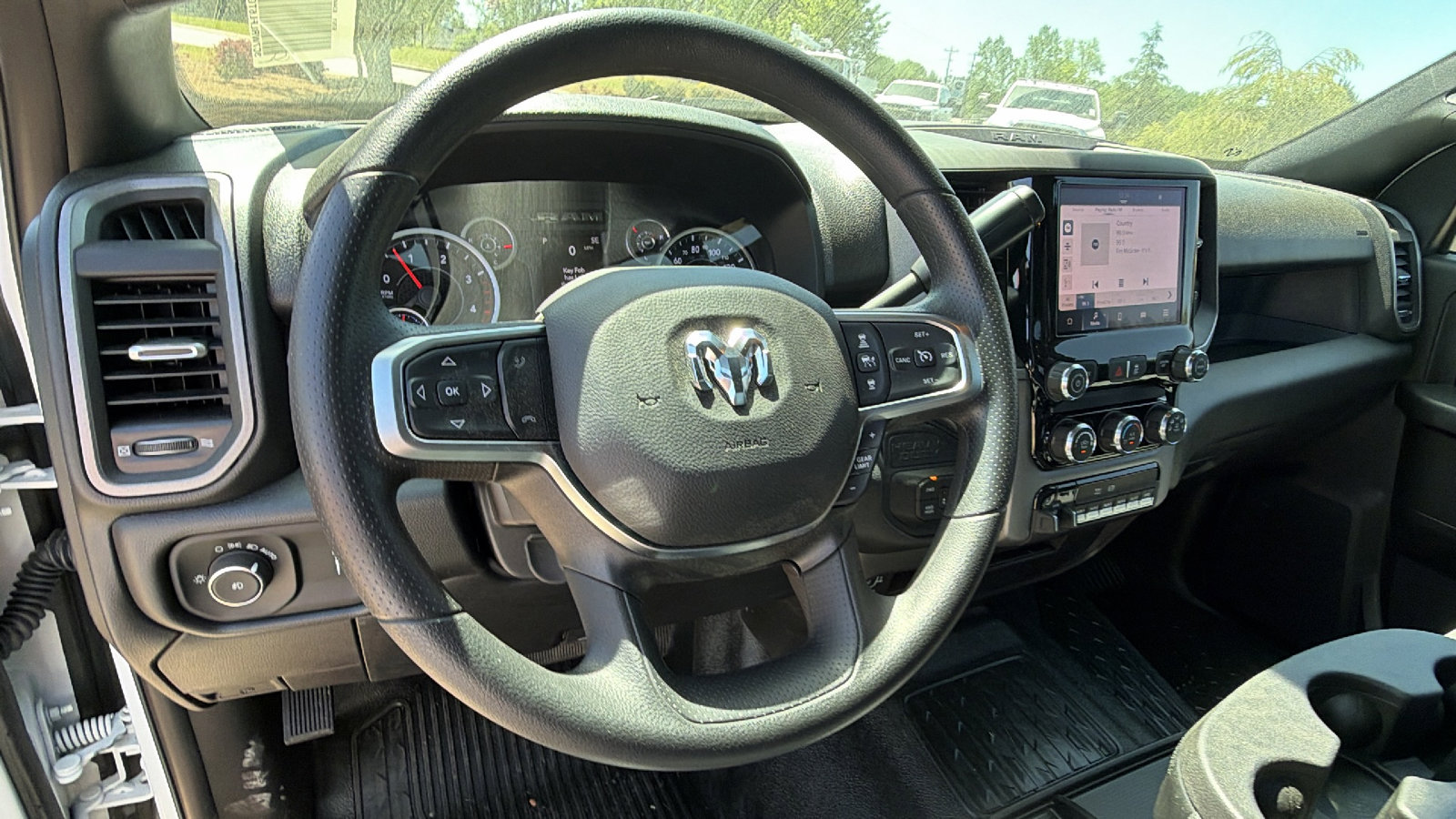 New 2026 RAM 4500 Tradesman w/ Chrome Appearance Group AWD/4WD image 22