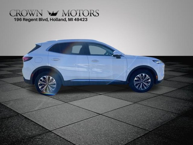 Used 2024 Buick Envision Preferred AWD/4WD image 11