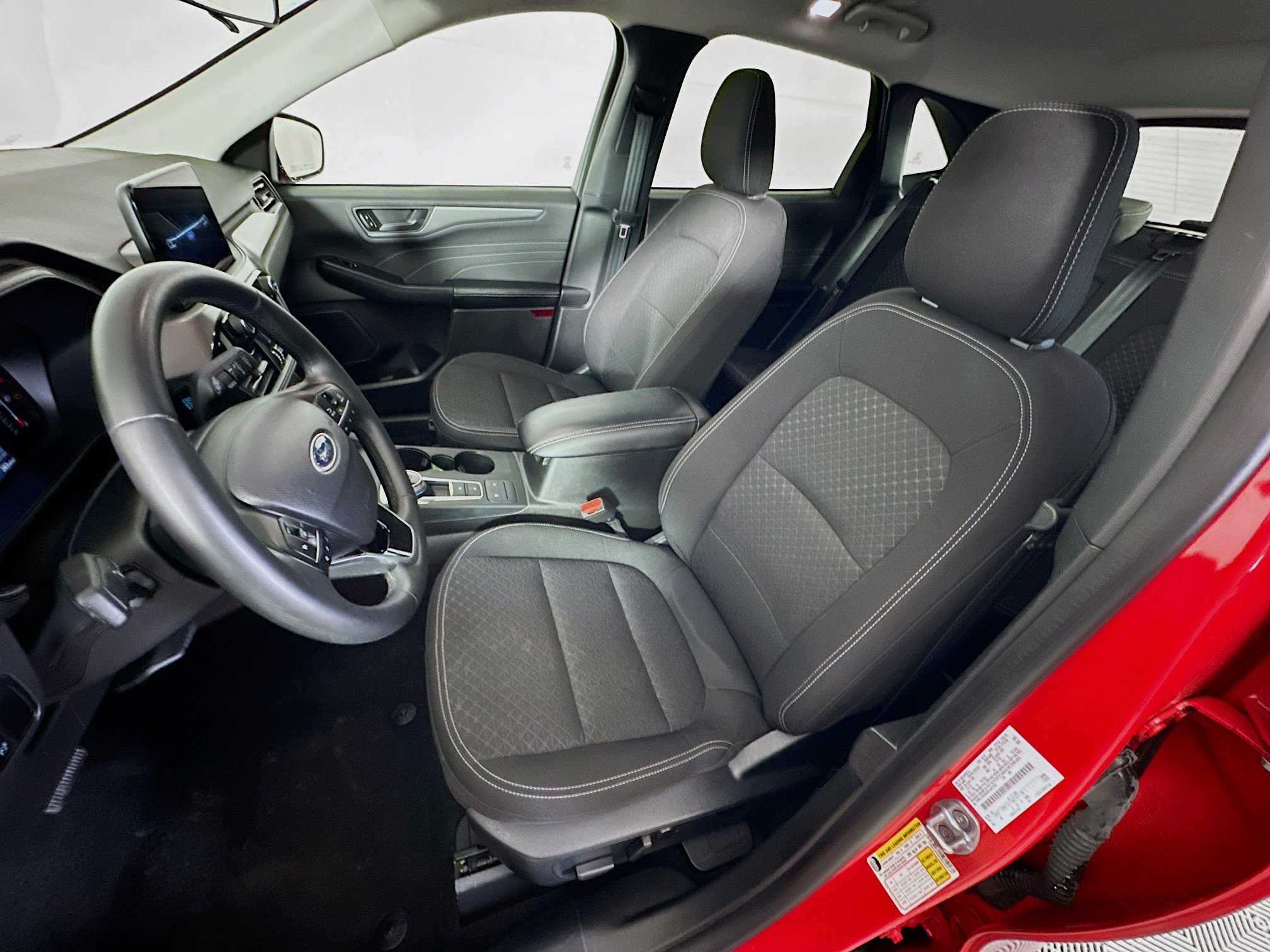 Used 2024 Ford Escape Active image 13