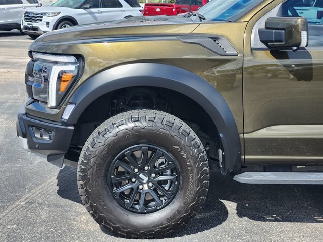 Used 2025 Ford F150 Raptor AWD/4WD image 8