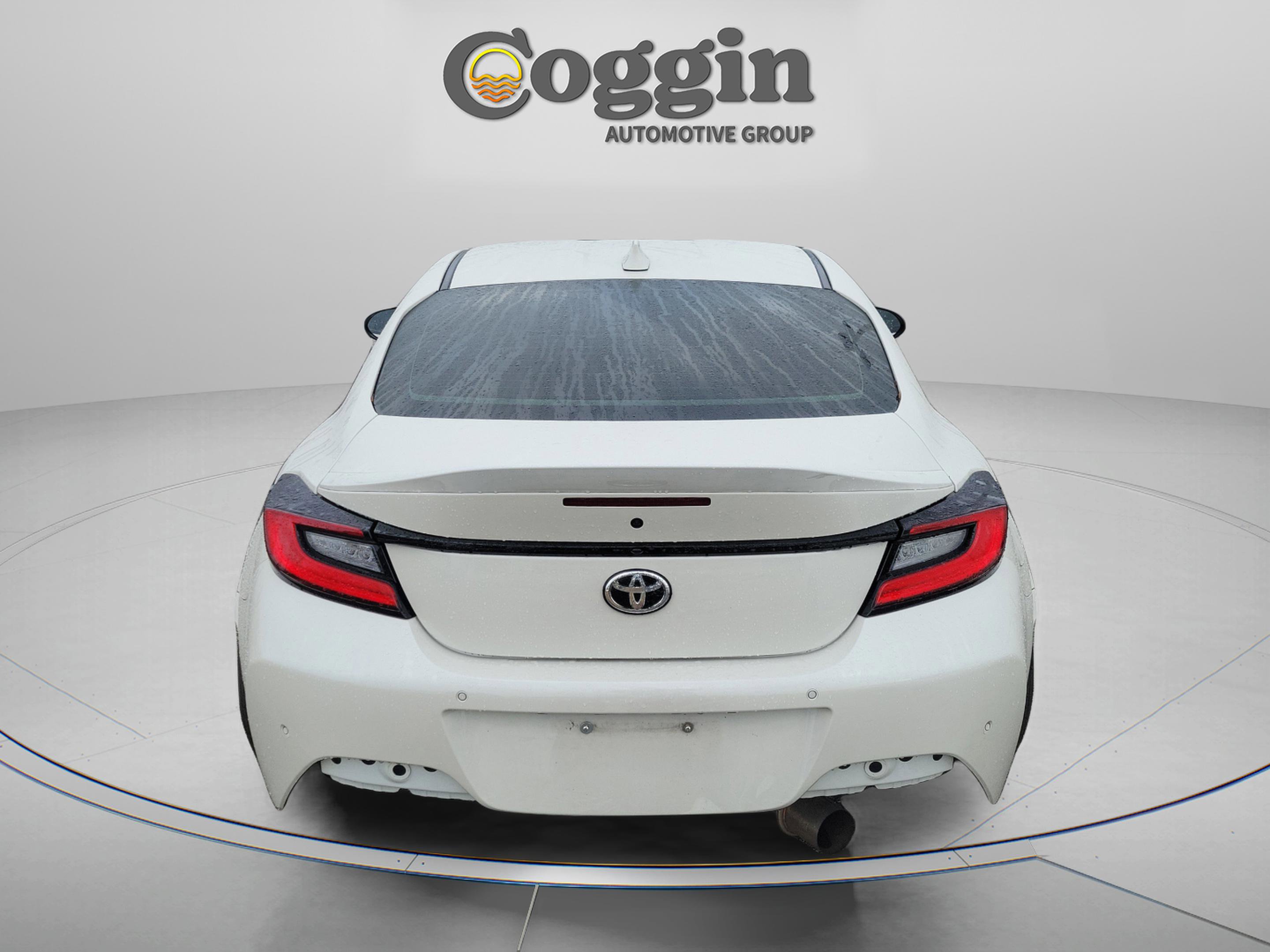 Used 2022 Toyota GR86 Premium image 6