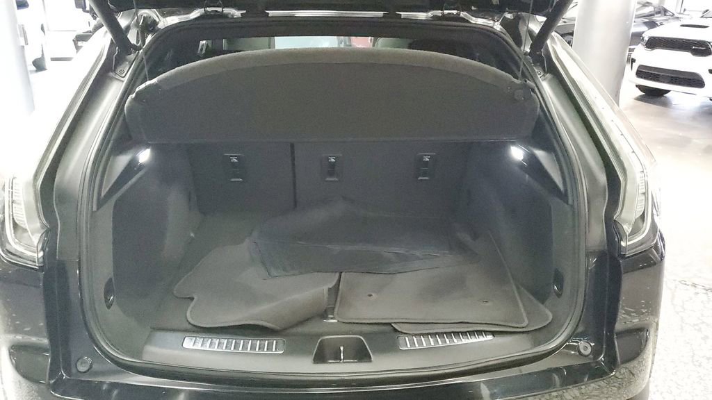 Used 2019 Cadillac XT4 Sport image 10