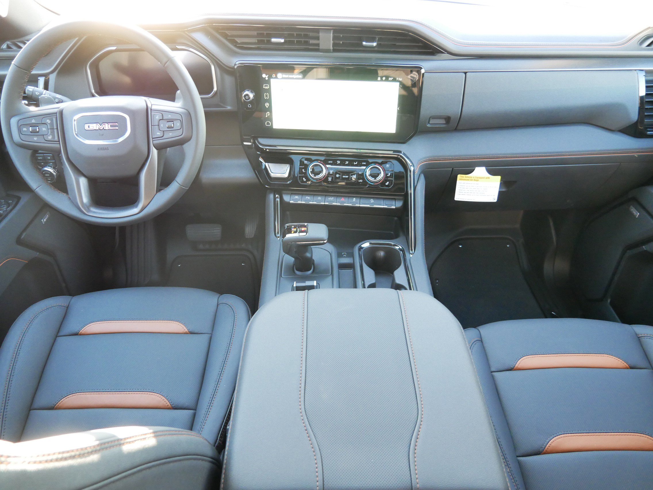New 2026 GMC Sierra 1500 AT4 AWD/4WD image 8