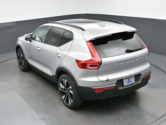 Used 2023 Volvo XC40 B5 Ultimate w/ Protection Package Premier AWD/4WD image 21