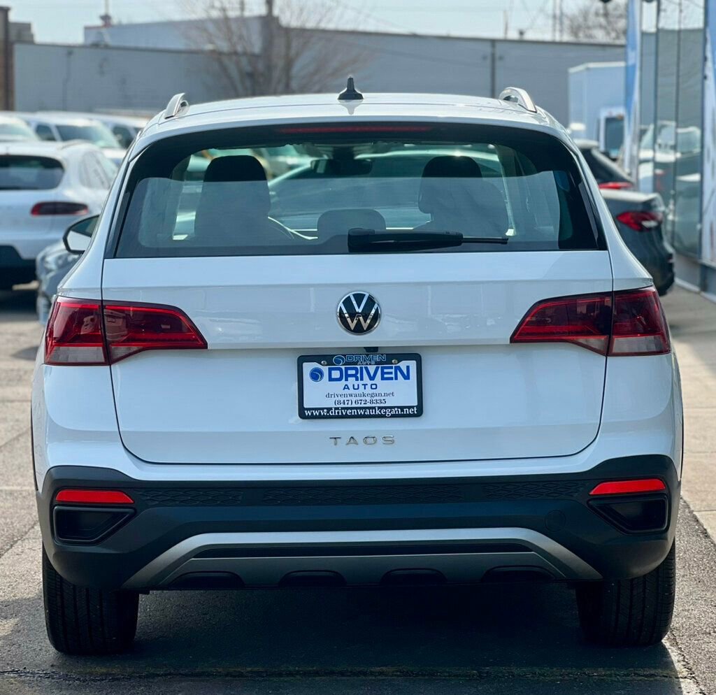 Used 2024 Volkswagen Taos S FWD image 32