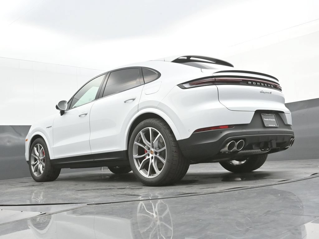 New 2026 Porsche Cayenne S AWD/4WD image 33
