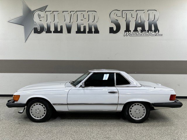Used 1988 Mercedes-Benz 560 SL image 11