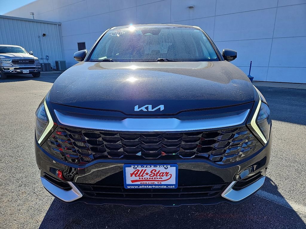 Used 2025 Kia Sportage LX image 12