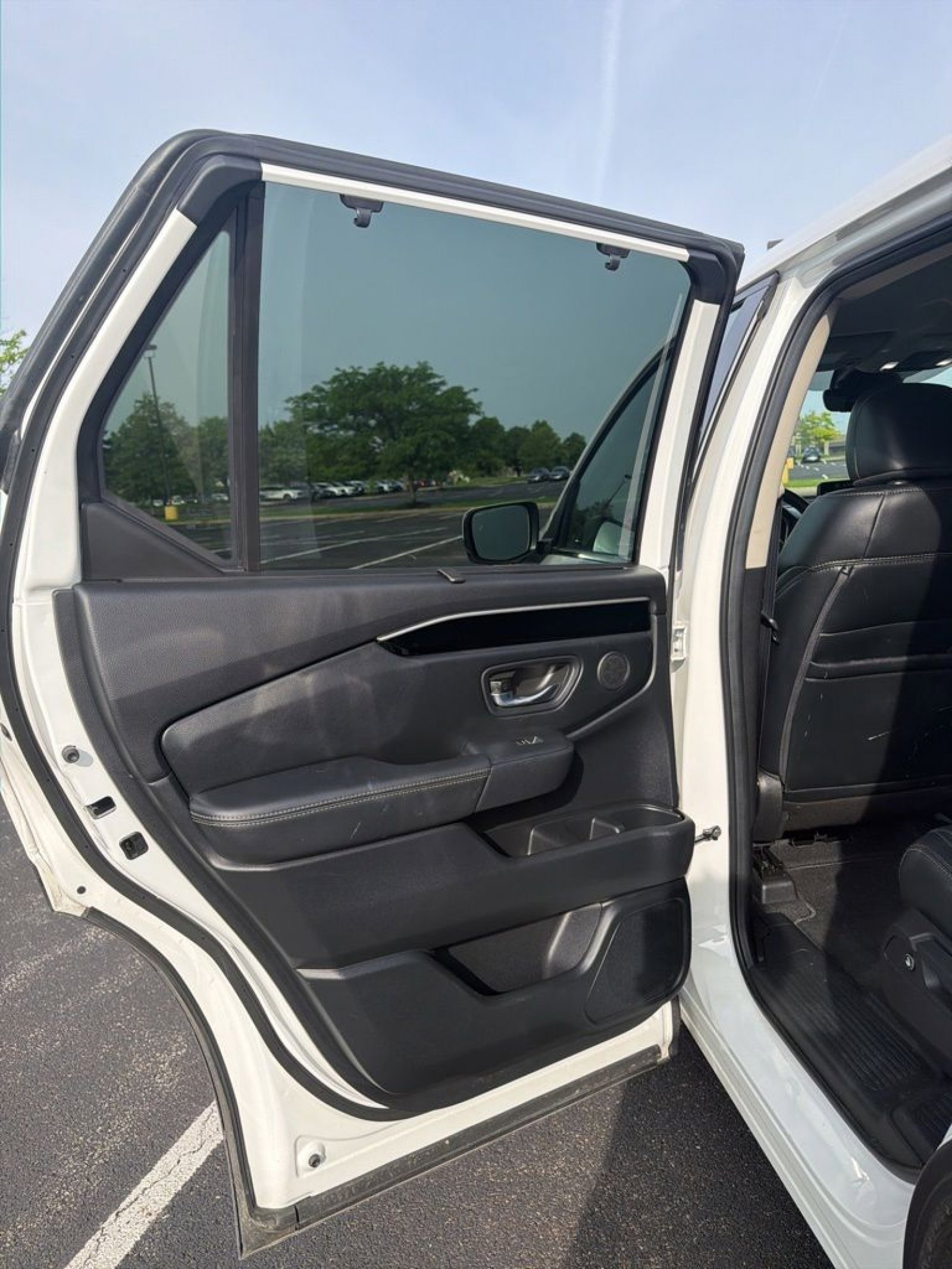 Certified 2025 Honda Pilot EX-L image 23