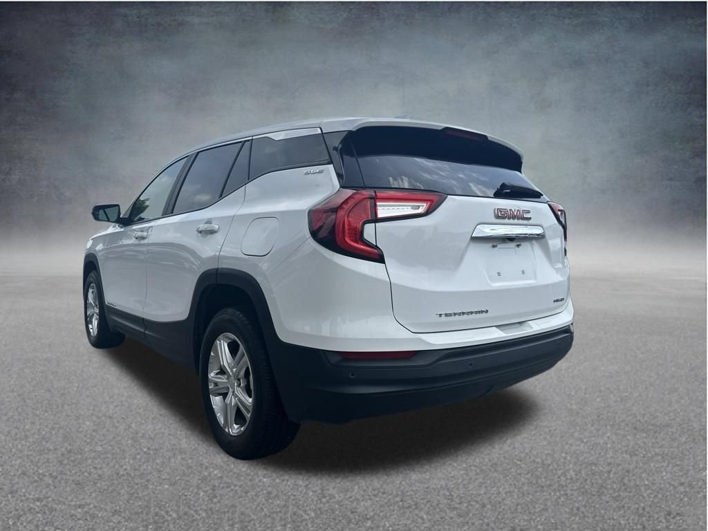 Used 2024 GMC Terrain SLE AWD/4WD image 9