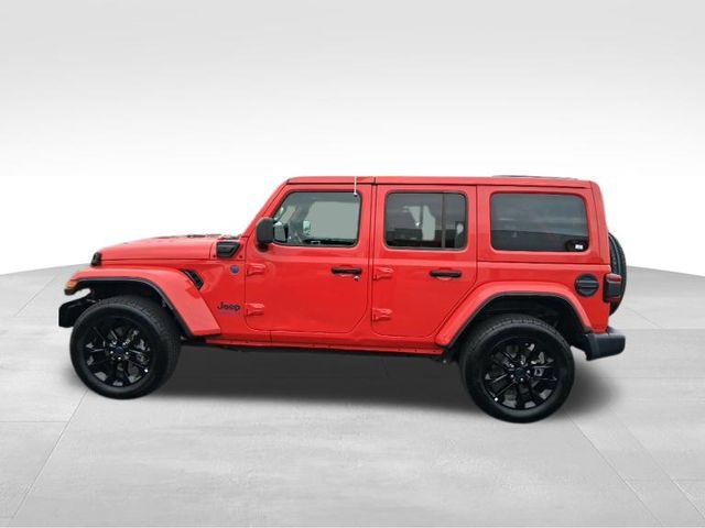 Used 2025 Jeep Wrangler Unlimited Sahara w/ Safety Group AWD/4WD image 7