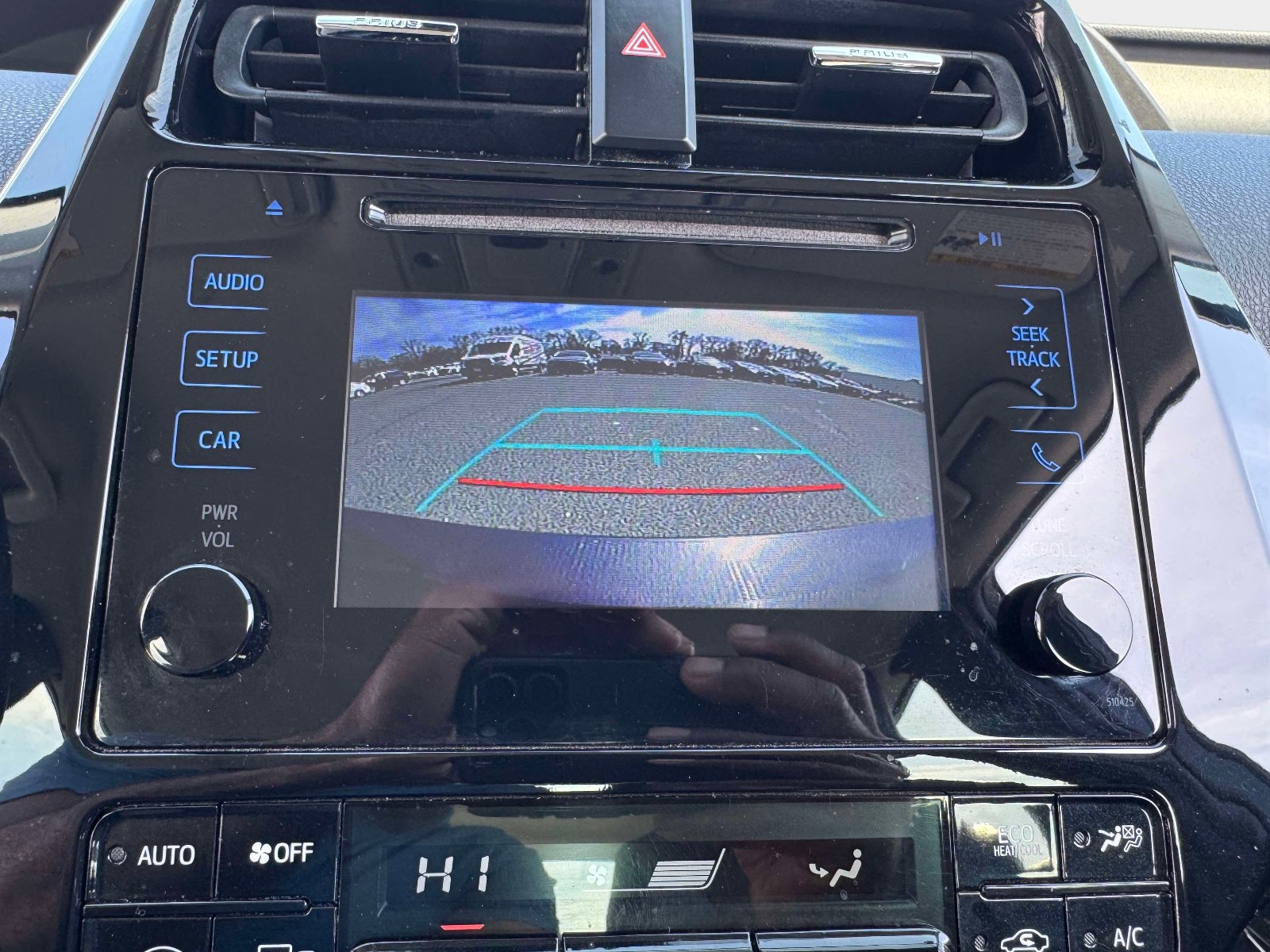 Used 2019 Toyota Prius XLE w/ Advanced Technology Package image 31