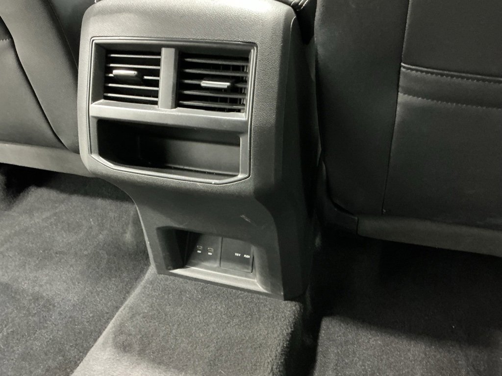 Used 2021 Volkswagen Atlas Cross Sport SEL image 20