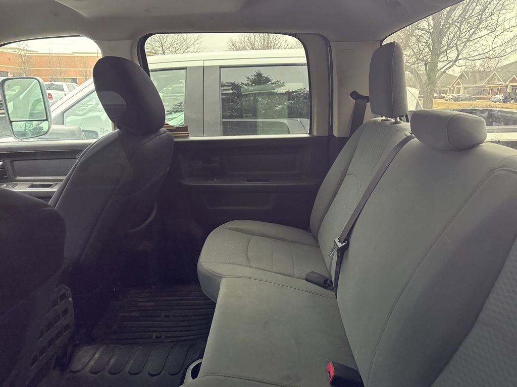 Used 2017 RAM 2500 Tradesman w/ Chrome Appearance Group image 11