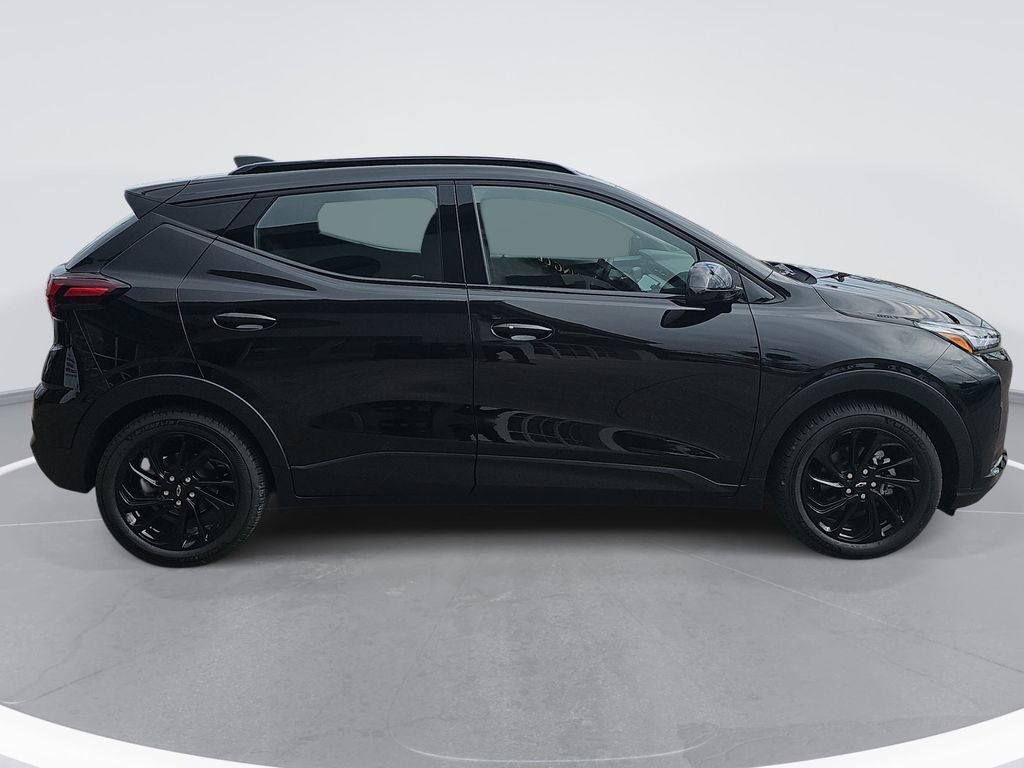 New 2027 Chevrolet Bolt RS w/ Technology Package image 2