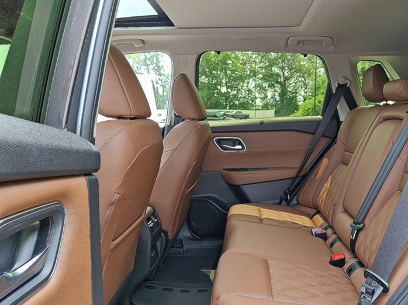 Certified 2026 Nissan Rogue Platinum AWD/4WD image 7
