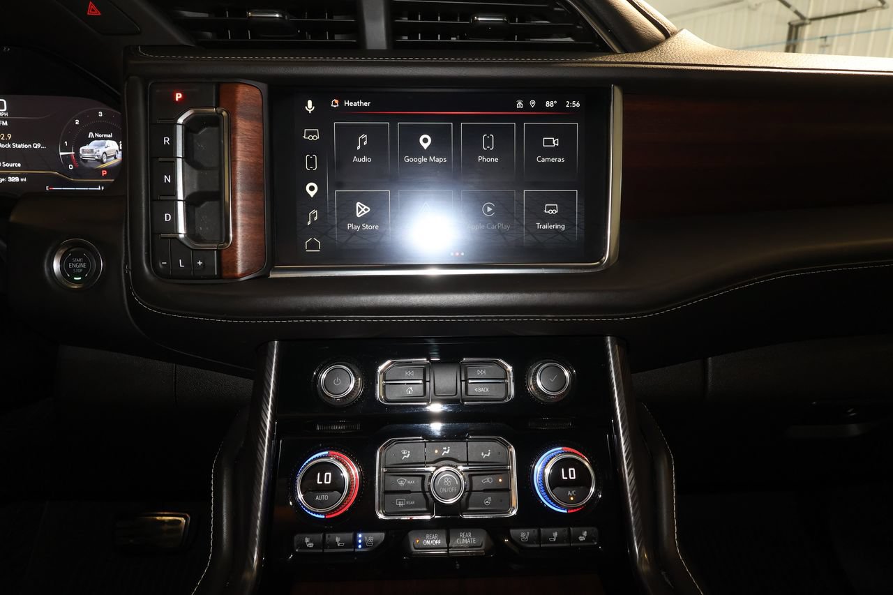 Used 2024 GMC Yukon XL Denali Ultimate AWD/4WD image 19