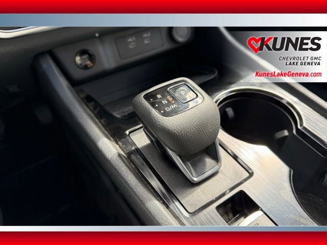 Used 2025 Nissan Rogue SV AWD/4WD image 14