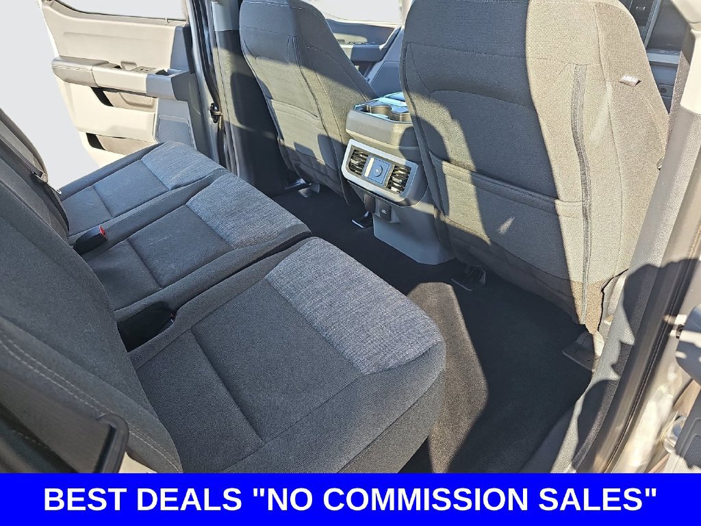 Used 2023 Ford F250 XLT w/ FX4 Off-Road Package AWD/4WD image 11