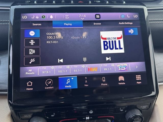 Used 2021 Jeep Grand Cherokee L Limited image 16