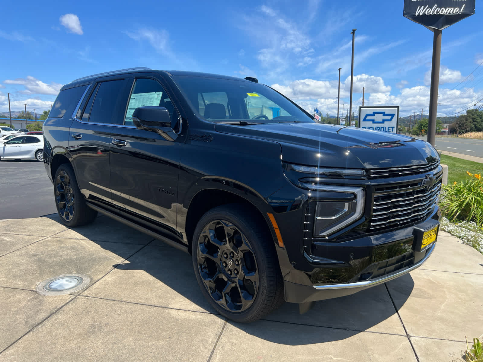 New 2026 Chevrolet Tahoe High Country AWD/4WD image 3