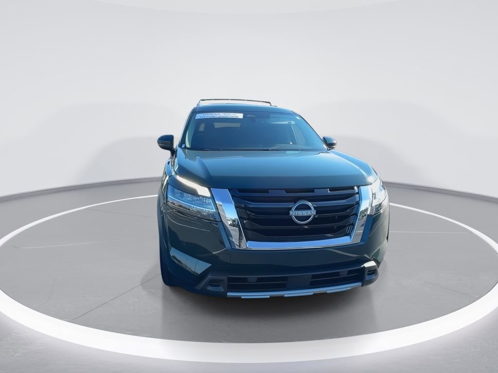 Certified 2023 Nissan Pathfinder SL image 3