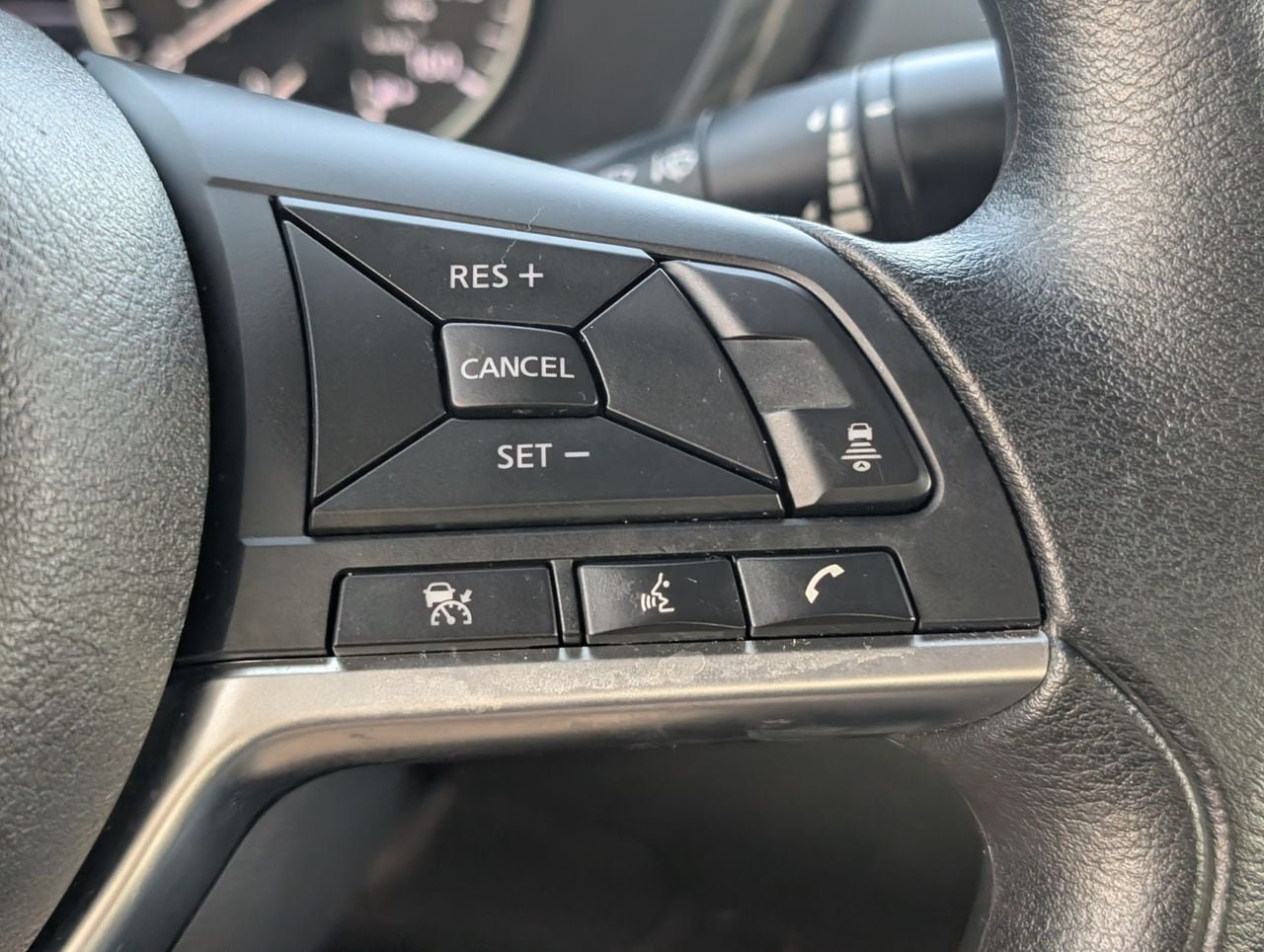 Certified 2024 Nissan Sentra SV FWD image 21