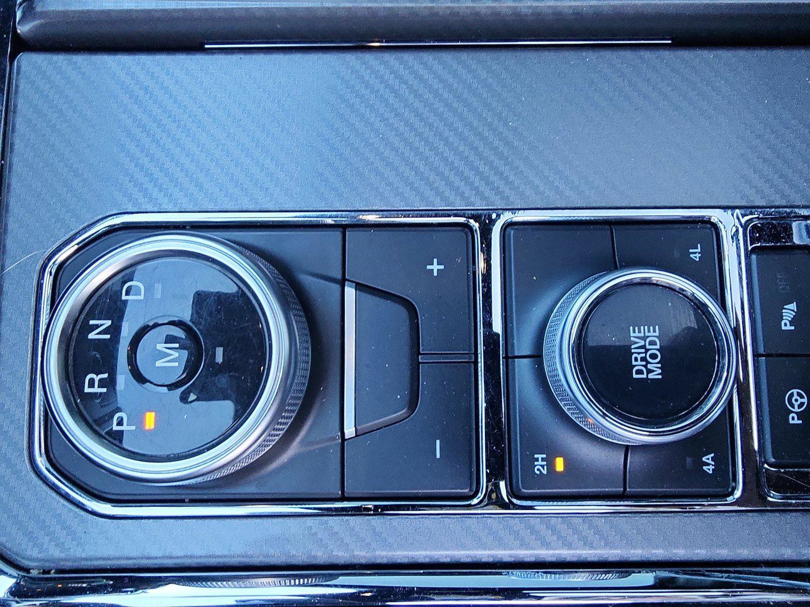 Used 2021 Ford Expedition Limited image 16