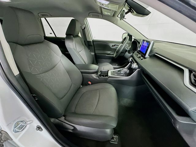 Certified 2024 Toyota RAV4 XLE image 27
