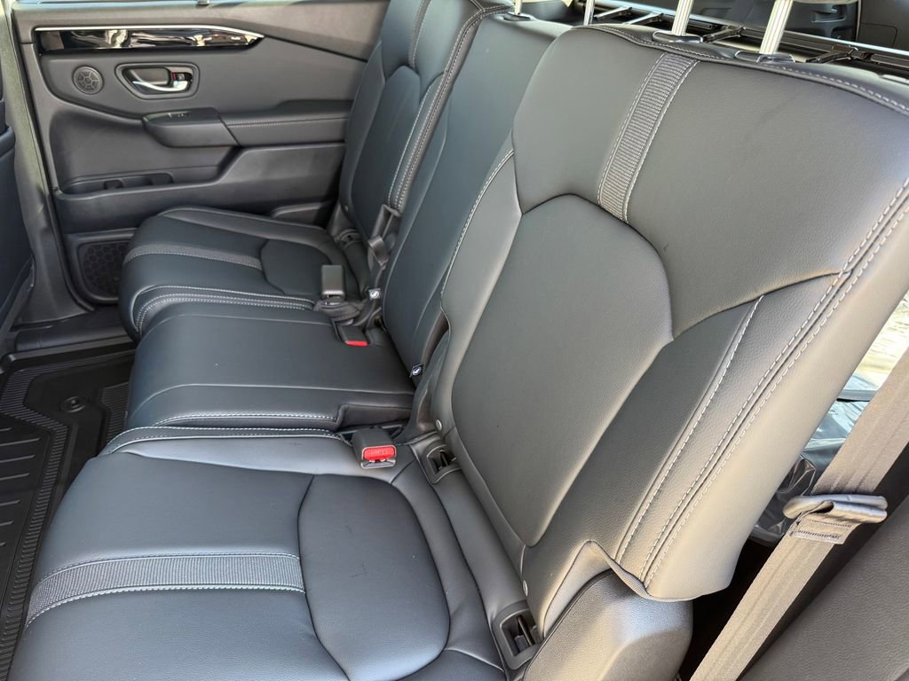 New 2025 Honda Pilot EX-L image 22