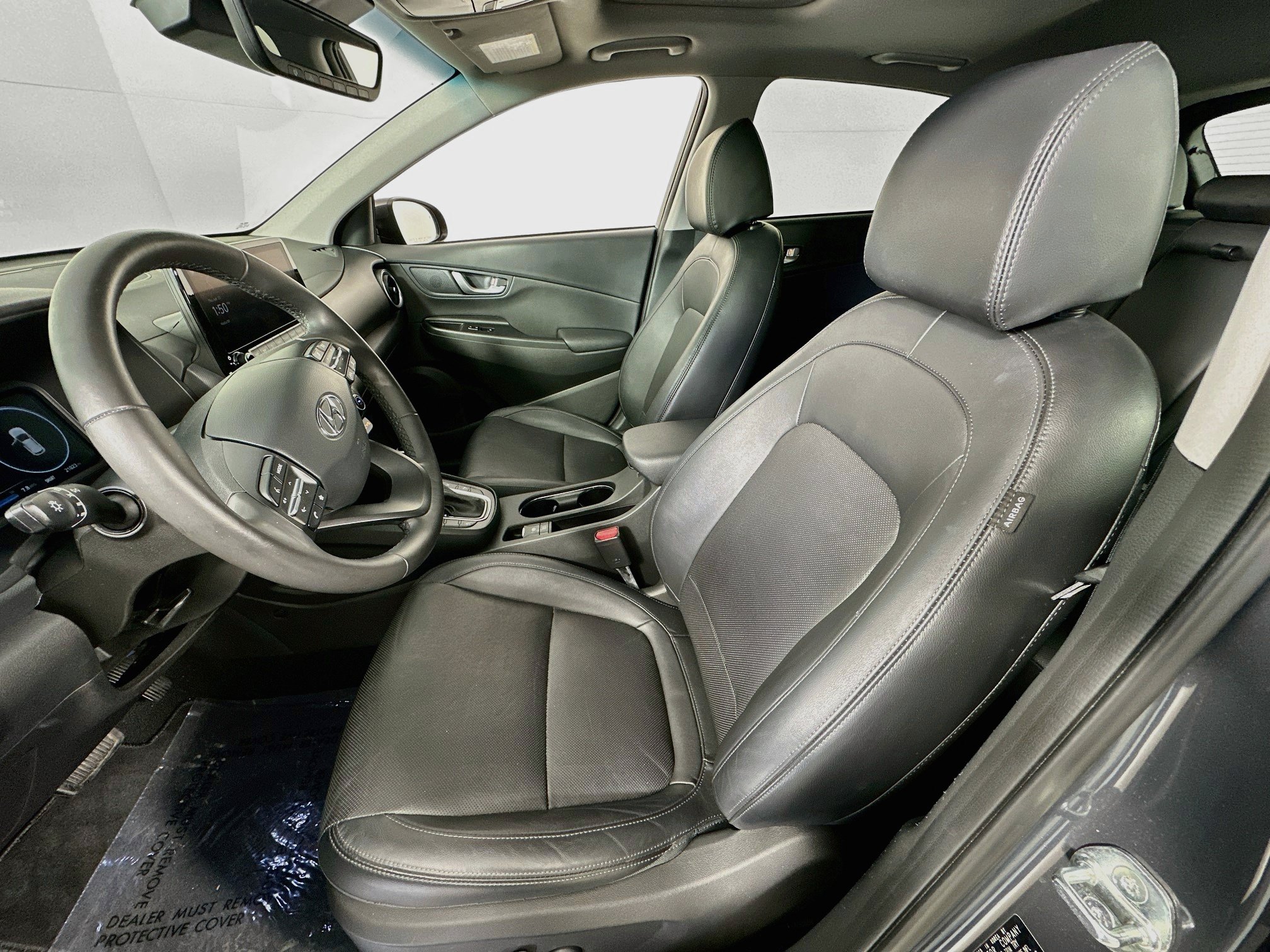 Used 2023 Hyundai Kona Limited FWD image 22
