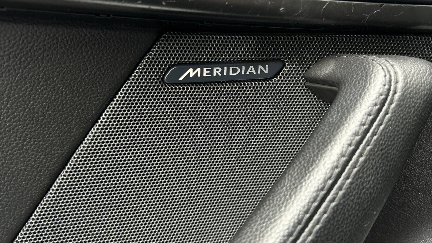 Used 2015 Jaguar F-TYPE S image 27