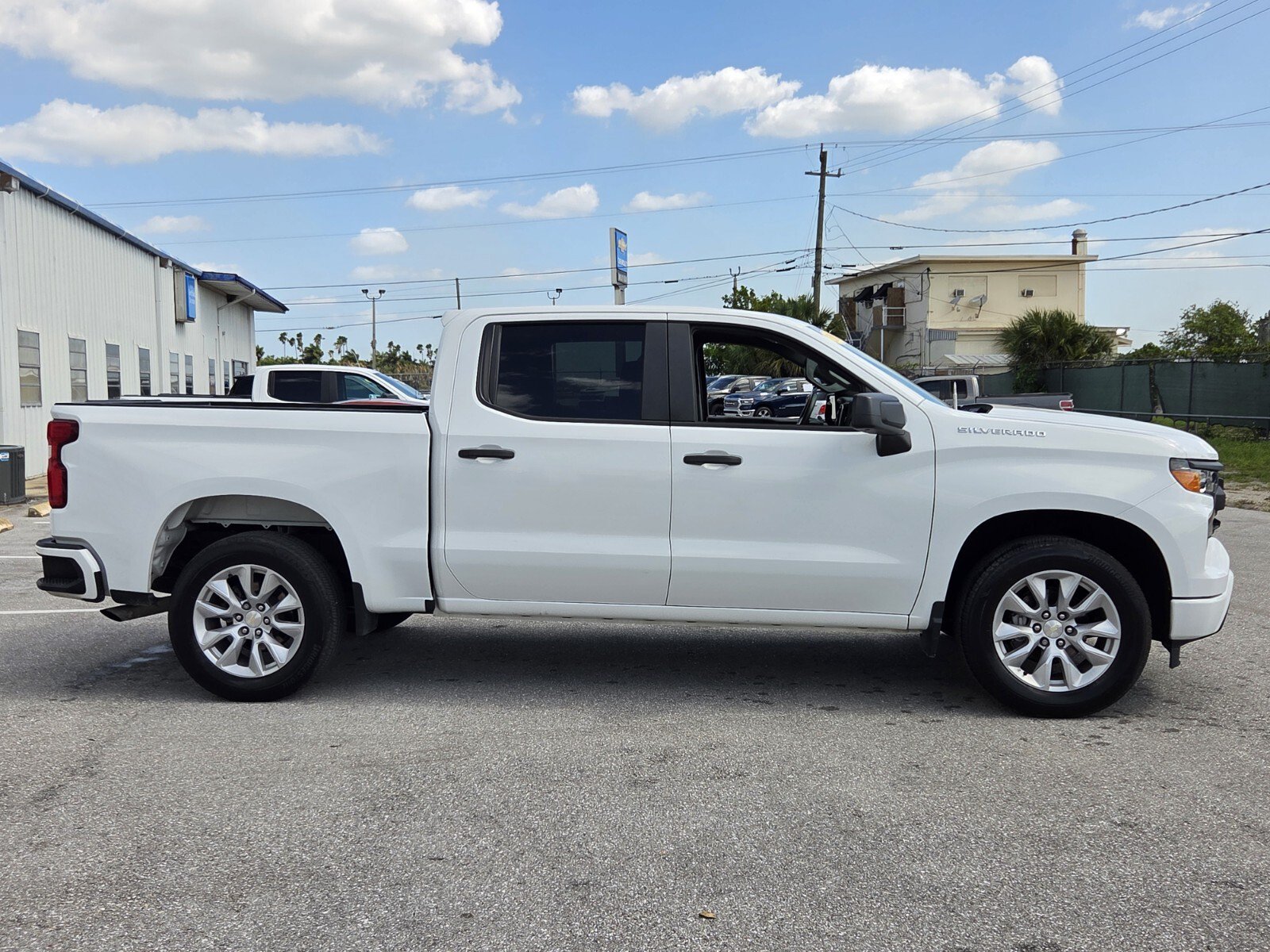 Used 2022 Chevrolet Silverado 1500 Custom RWD image 6