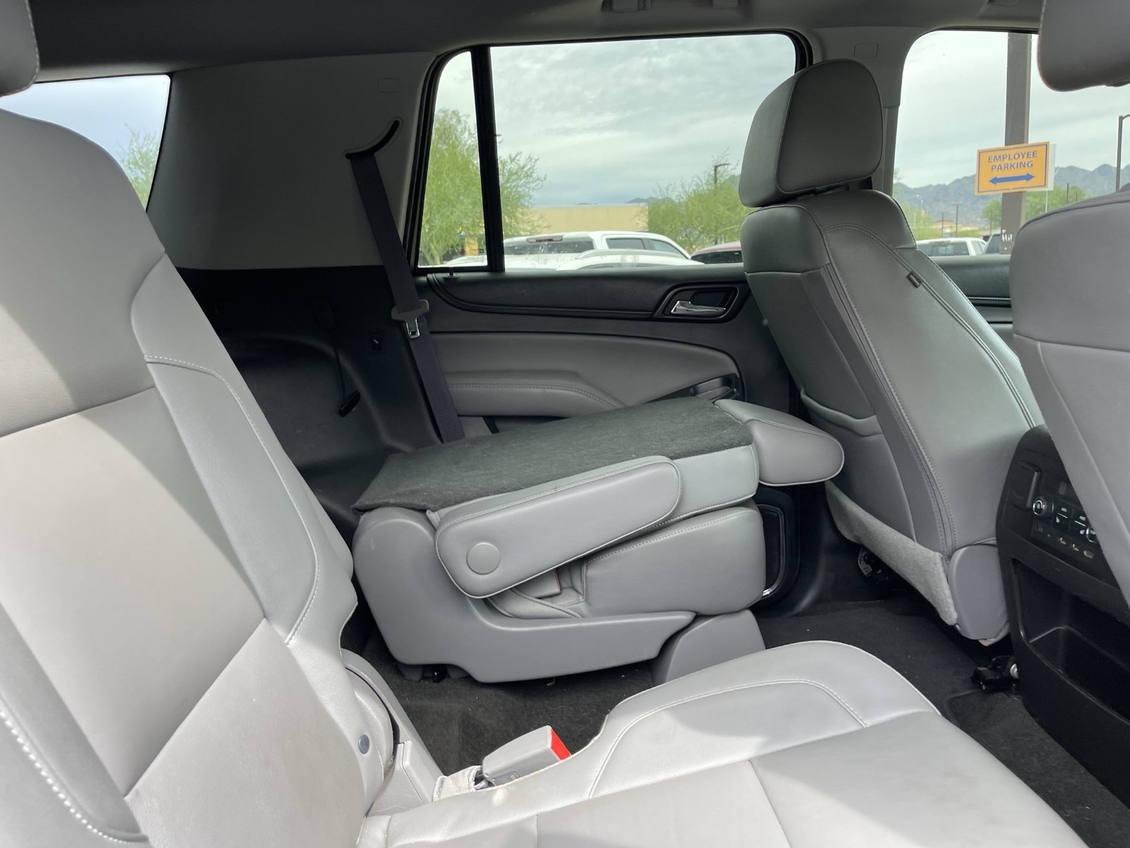 Used 2017 Chevrolet Tahoe LT AWD/4WD image 9