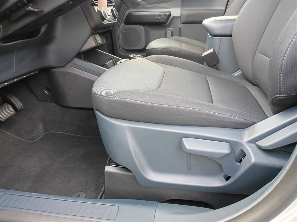 Used 2023 Ford Maverick XL image 11