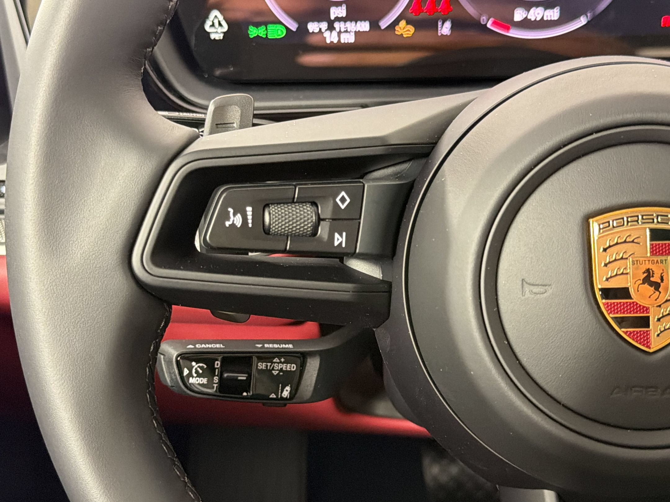 Certified 2026 Porsche Cayenne AWD/4WD image 22