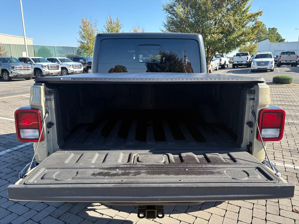 Used 2020 Jeep Gladiator Sport w/ Quick Order Package 24S image 37