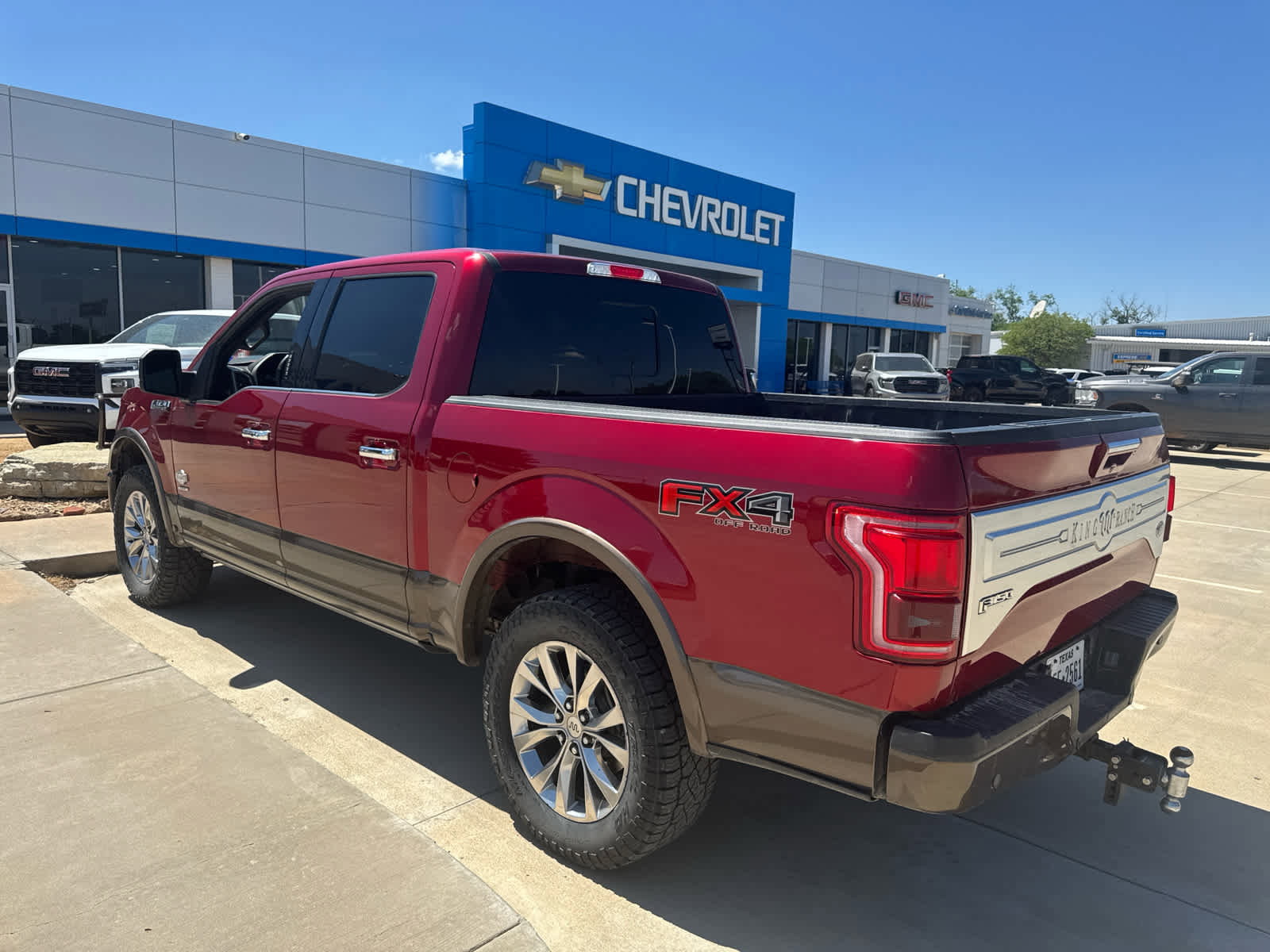 Used 2017 Ford F150 King Ranch w/ Equipment Group 601A Luxury AWD/4WD image 2